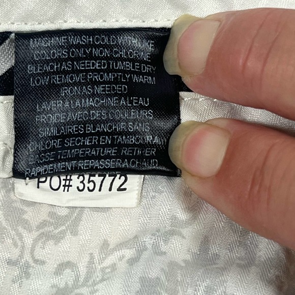 Volcom Stone Shorts Men 28 Brown Cream Light Blue Plaid Chino - Picture 8 of 9